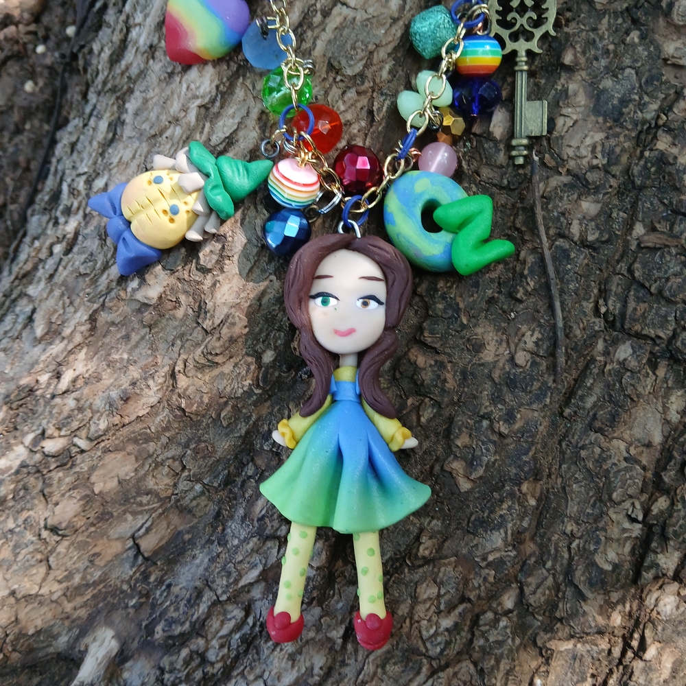 💫Colorful🌈 Wizard of Oz 🌈 Dorthy💥 Necklace - Picture 3 of 8